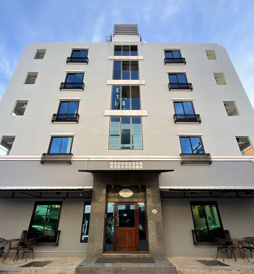 Suksomboon Residence Bangkok Zewnętrze zdjęcie